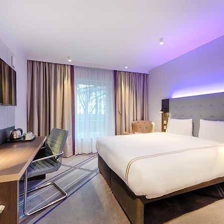 Premier Inn Duesseldorf City Friedrichstadt Екстер'єр фото
