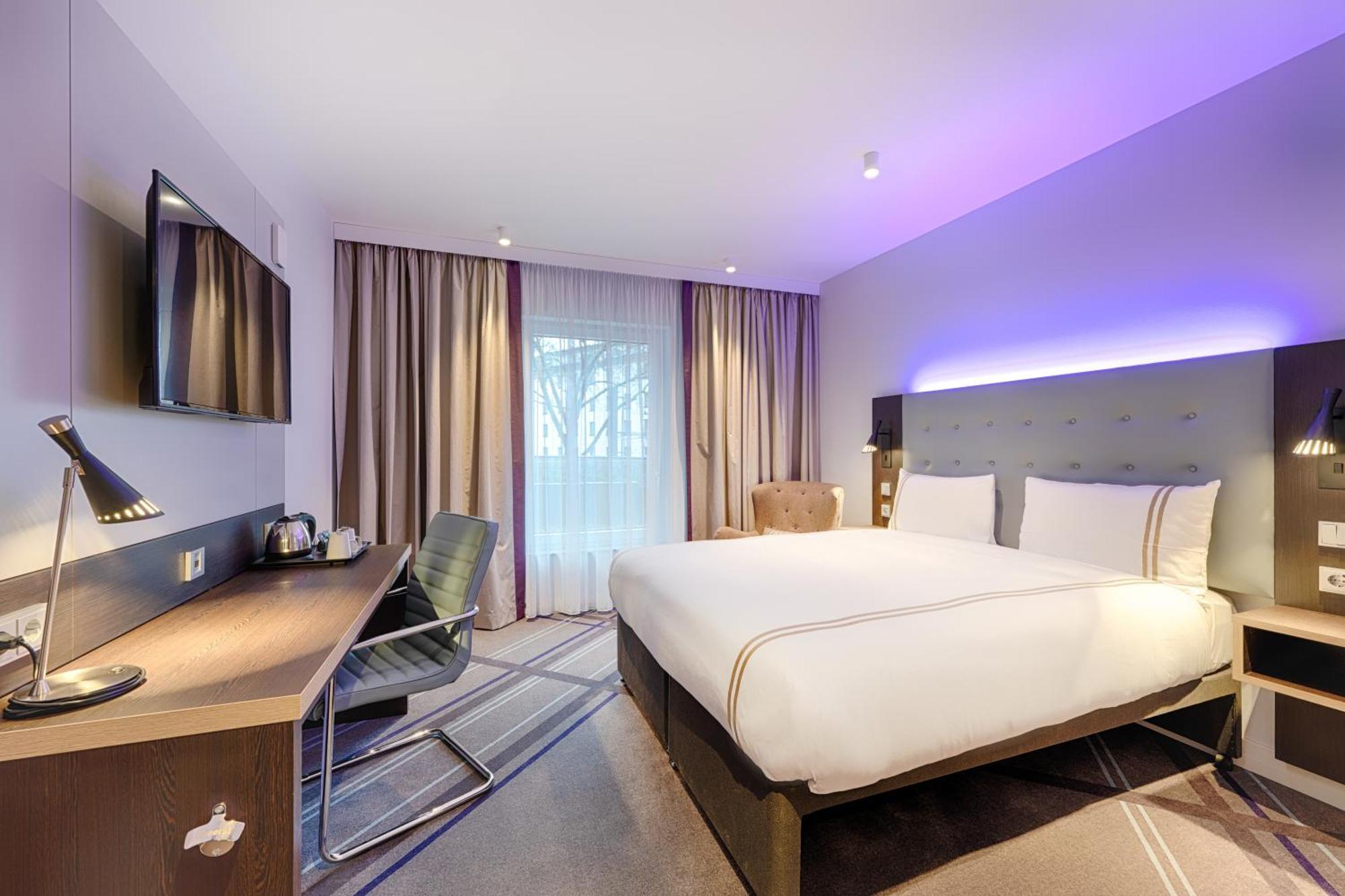 Premier Inn Duesseldorf City Friedrichstadt Екстер'єр фото